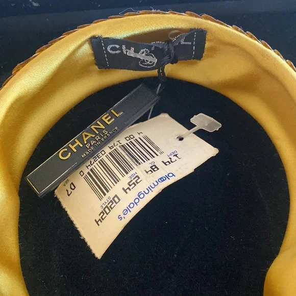 NWT vintage Chanel gold sequin headband